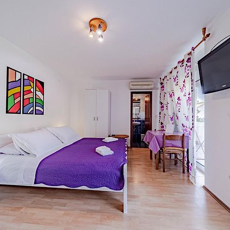 Apartments Barcot Hvar Town Bagian luar foto