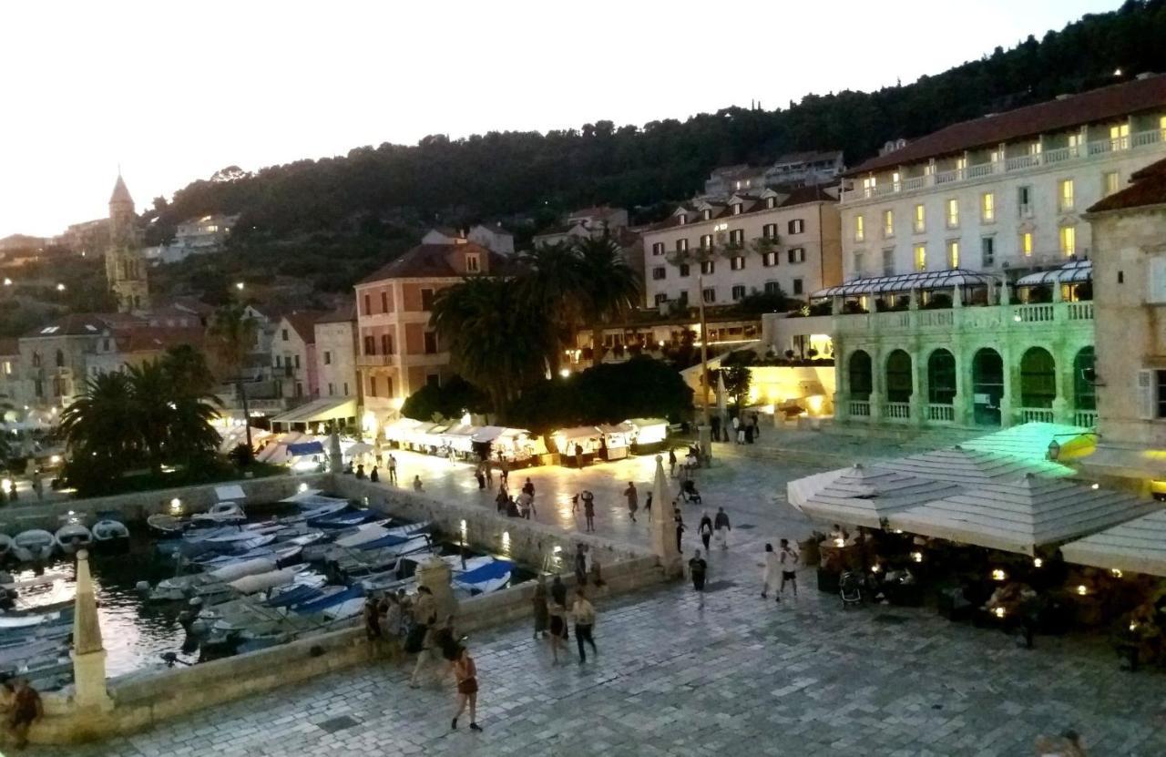 Apartments Barcot Hvar Town Bagian luar foto
