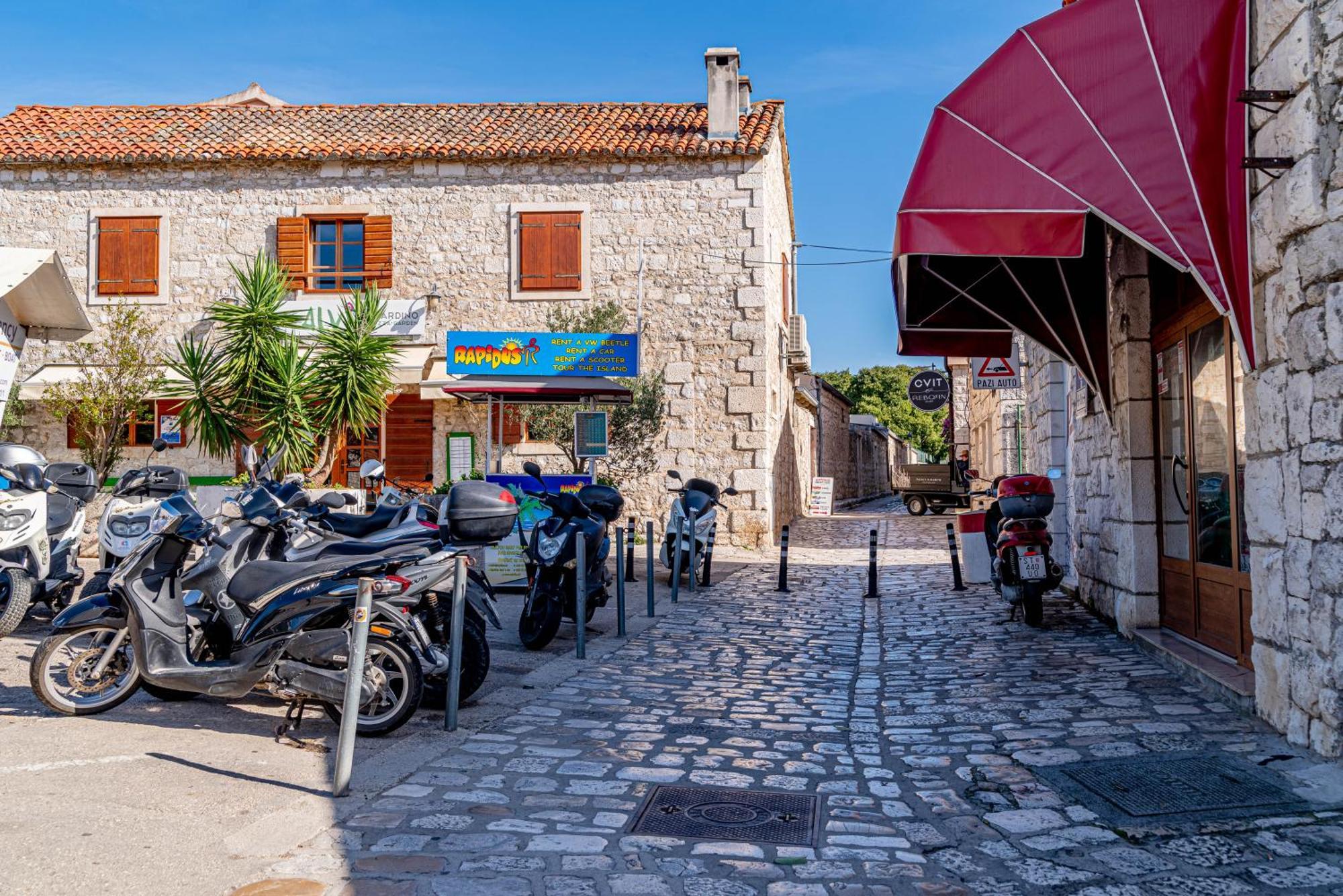 Apartments Barcot Hvar Town Bagian luar foto