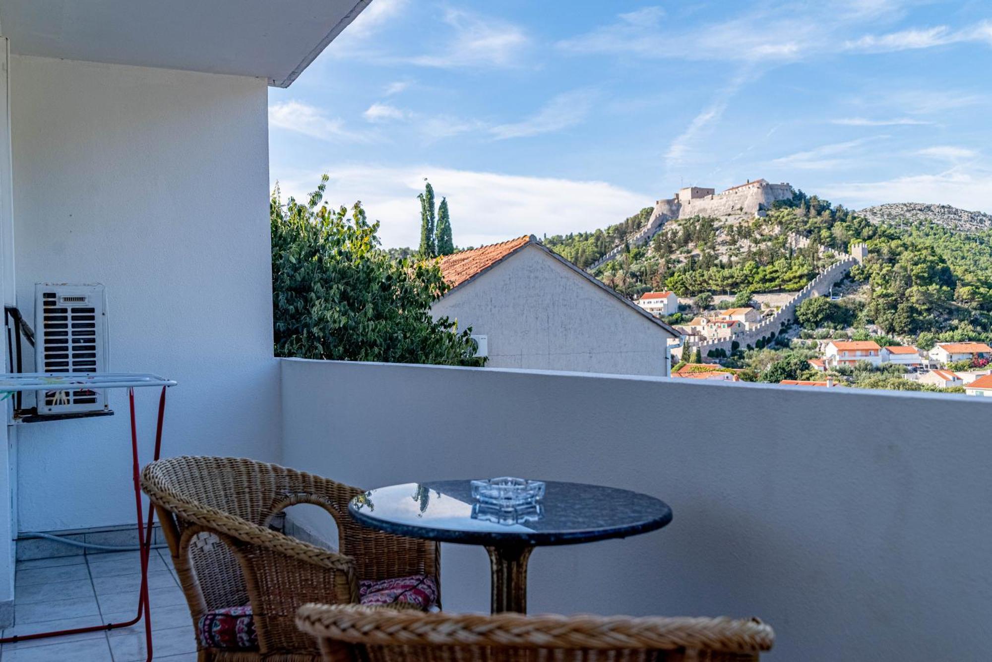 Apartments Barcot Hvar Town Bagian luar foto
