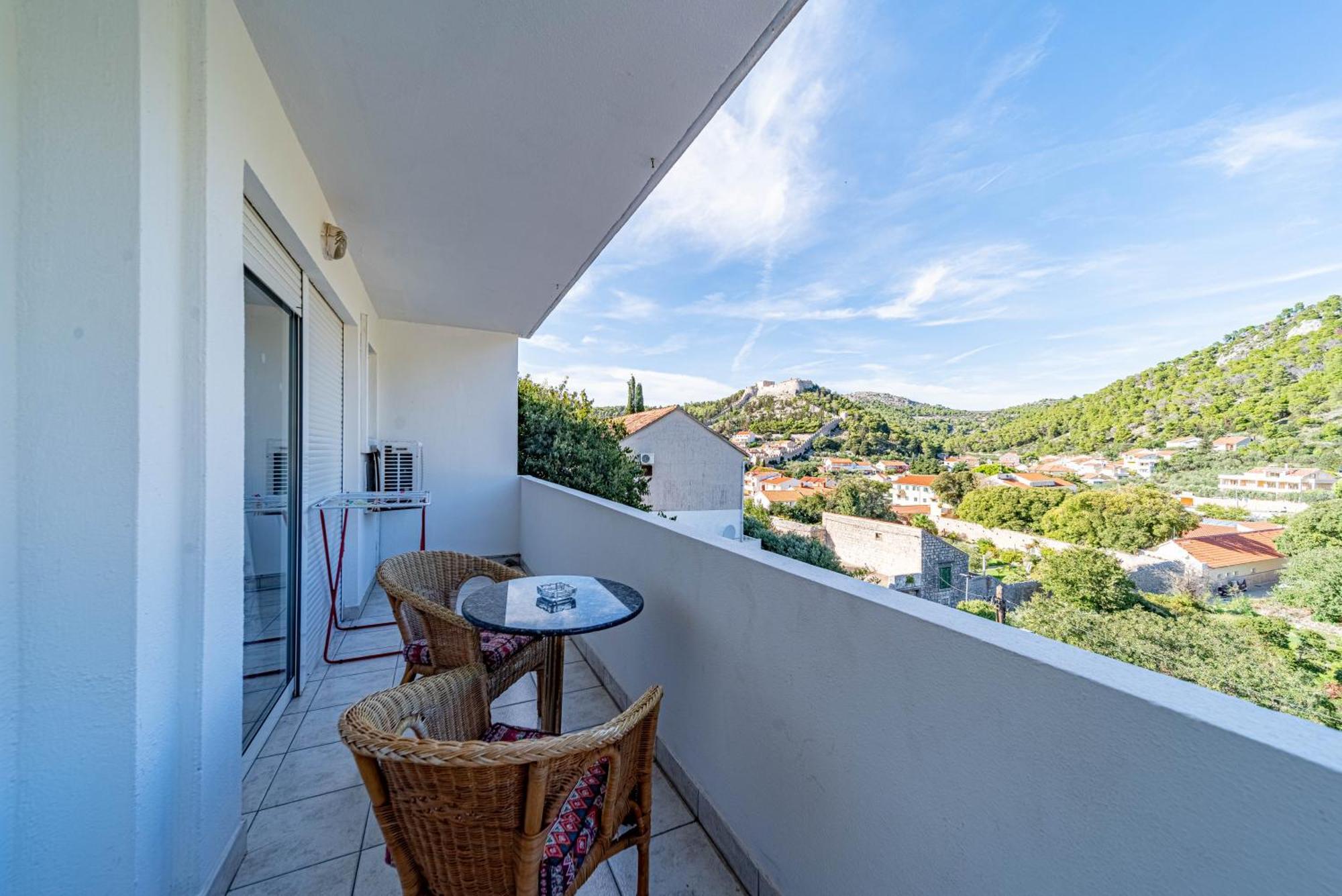 Apartments Barcot Hvar Town Bagian luar foto